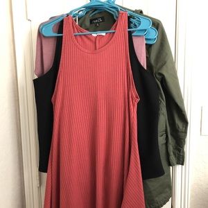 Up to knee dress, used ONCE